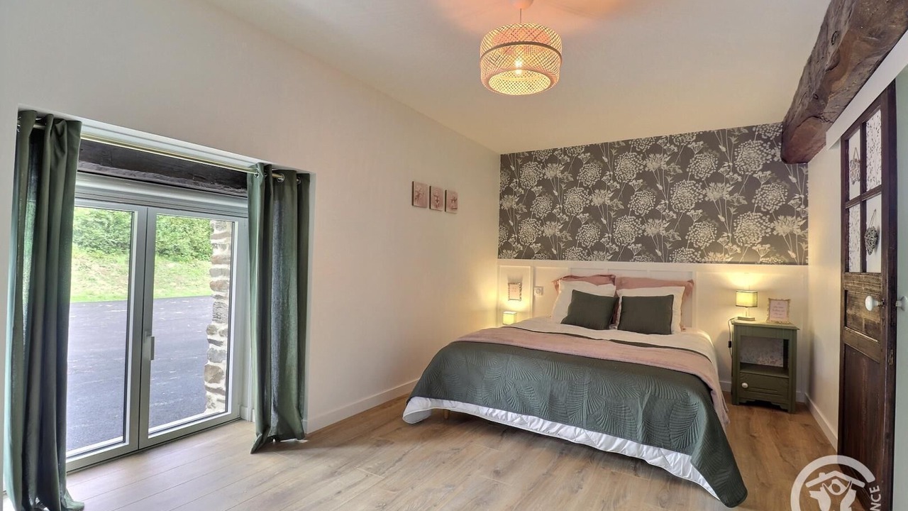 Photo of Bedroom in Poce-les-Bois