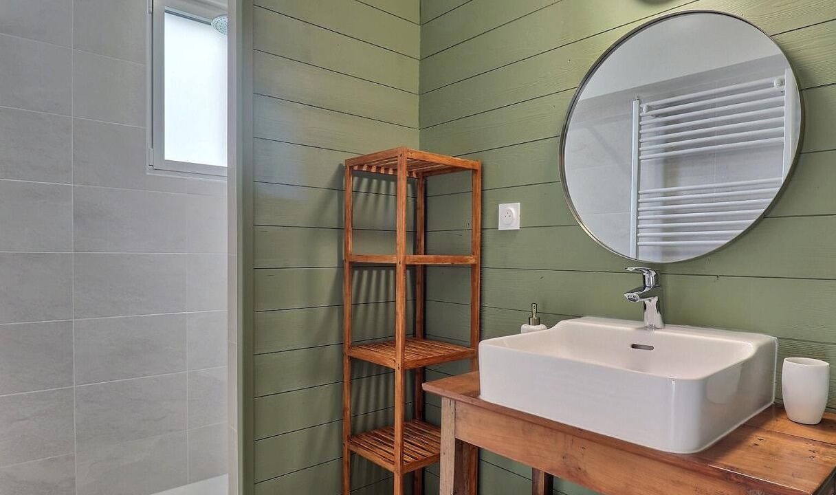 Photo of Bathroom in Poce-les-Bois