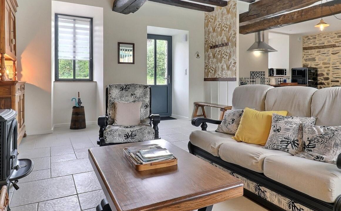 Photo of Livingroom in Poce-les-Bois