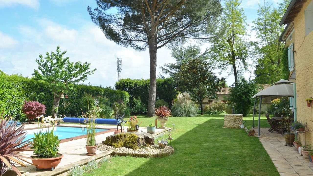 Photo of Outdoor in Neuvic