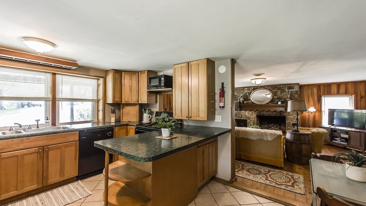 Photo of Kitchen in Gallatin