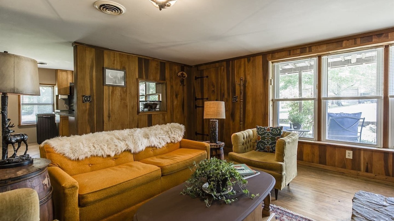 Photo of Livingroom in Gallatin
