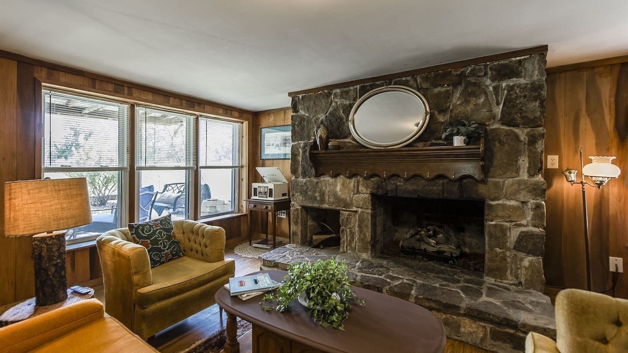 Photo of Livingroom in Gallatin