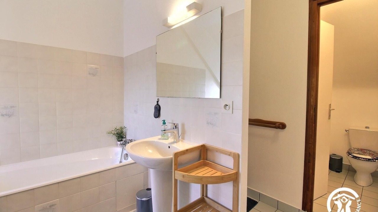 Photo of Bathroom in Pluvigner