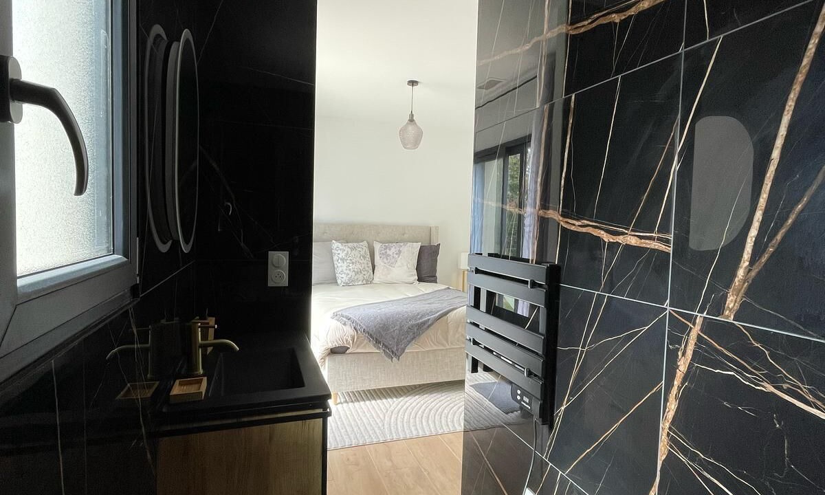 Photo of Bedroom in Creysse