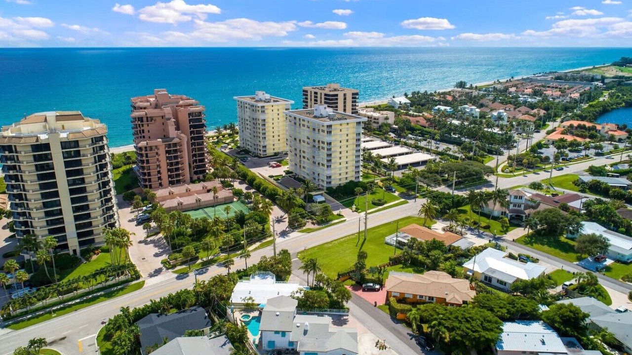 Photo of Outdoor in Juno Beach