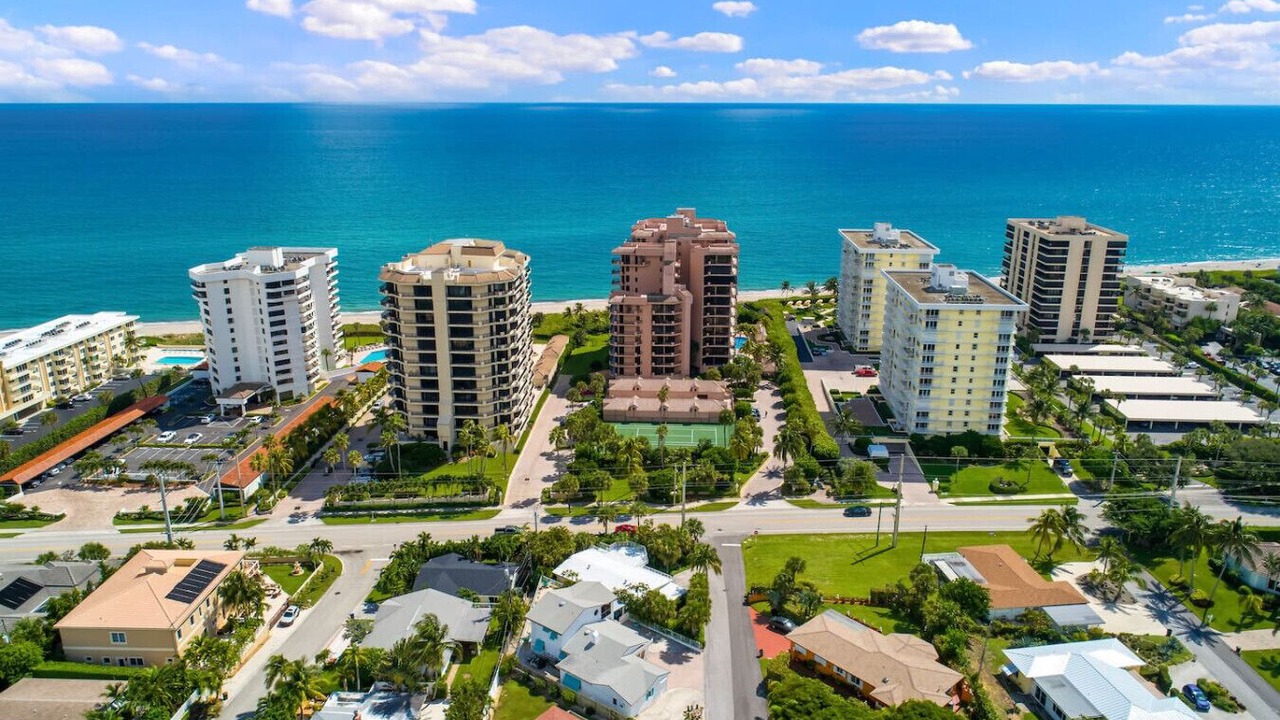 Photo of Outdoor in Juno Beach