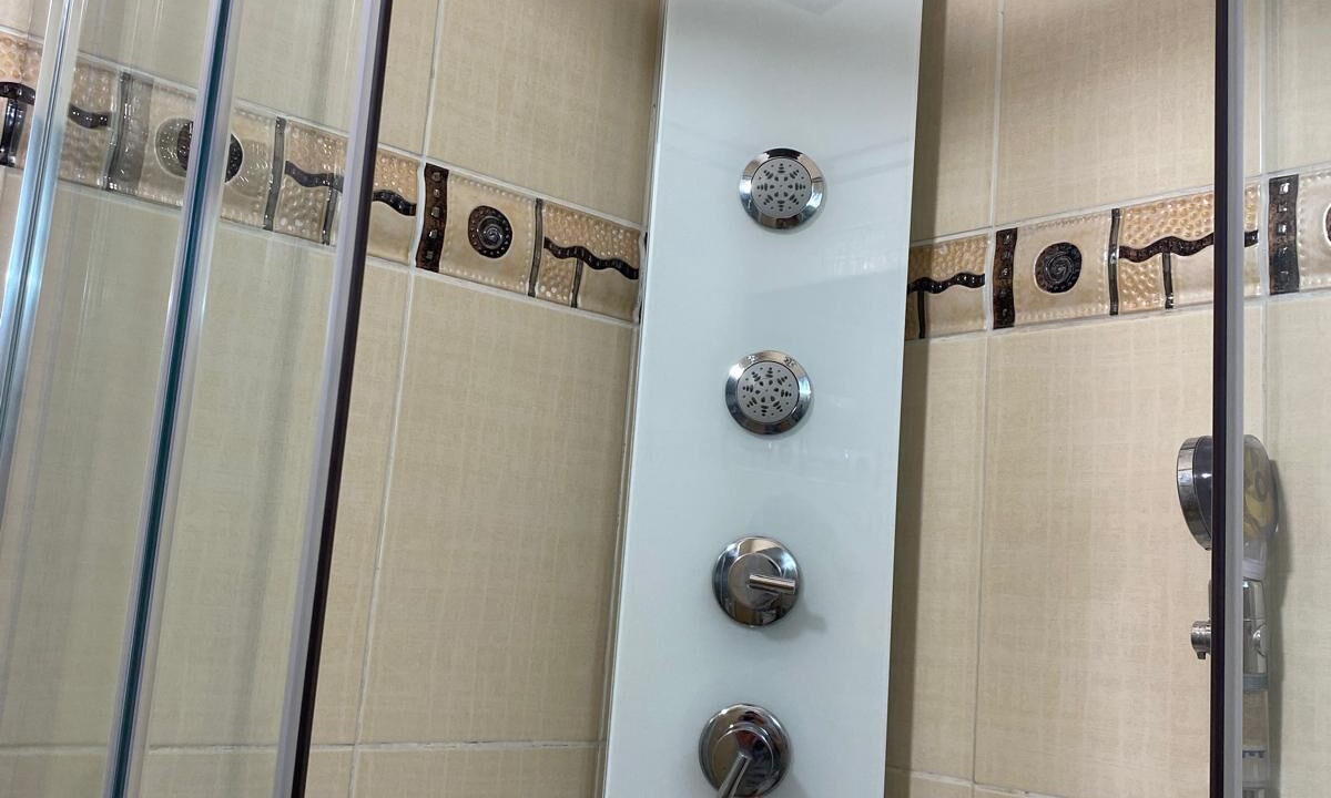 Photo of Bathroom in Peille