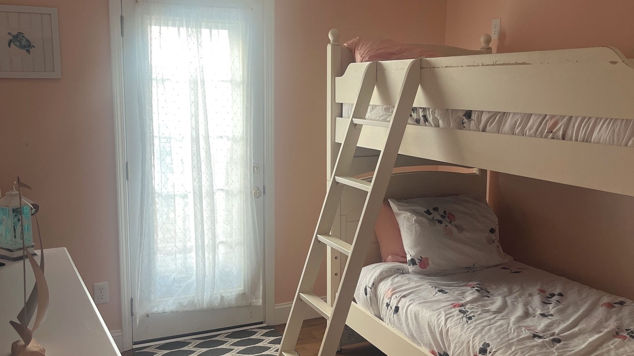 Photo of Bedroom in Core Creek