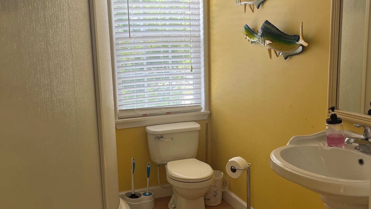 Photo of Bathroom in Core Creek
