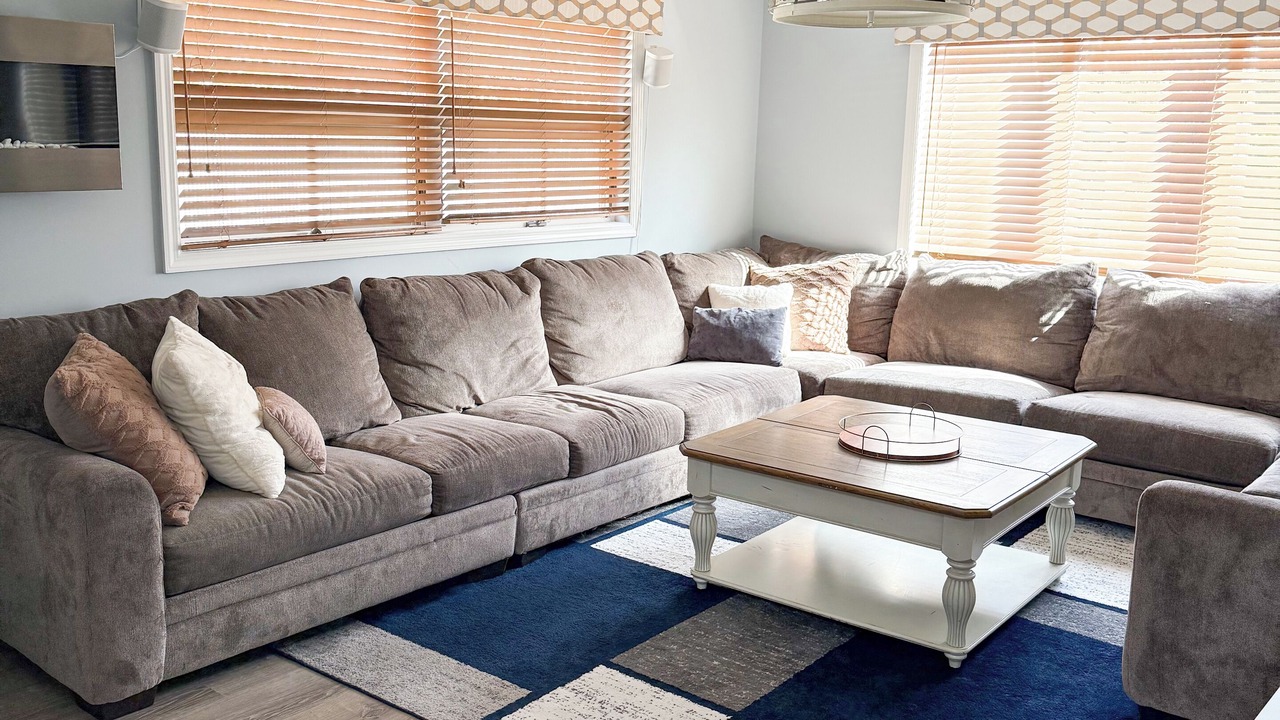 Photo of Livingroom in Islip