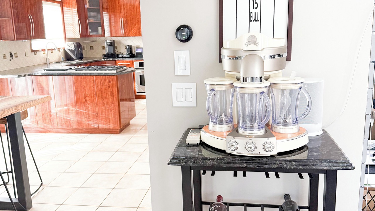 Photo of Kitchen in Islip