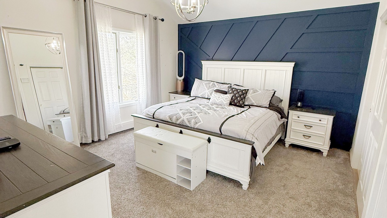 Photo of Bedroom in Islip