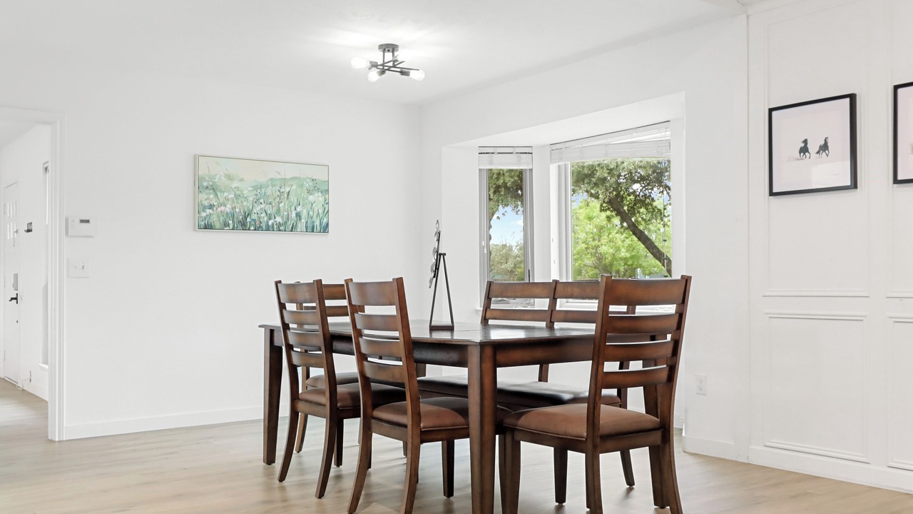 Photo of Livingroom in Parker