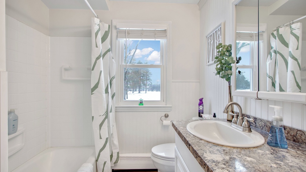 Photo of Bathroom in Orchard Park