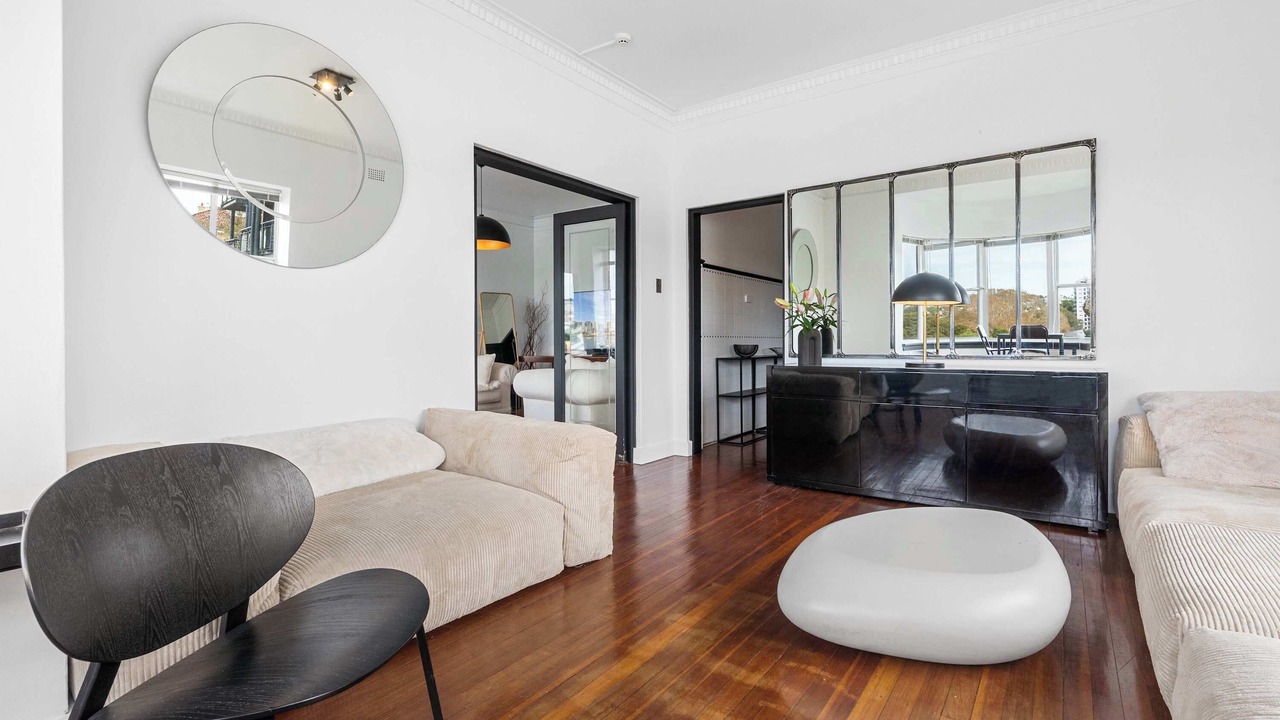 Photo of Others in Elizabeth Bay