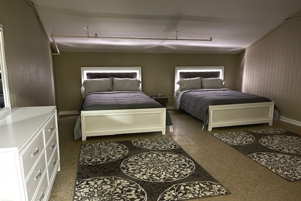 Photo of Bedroom in Freetown - Port Rico