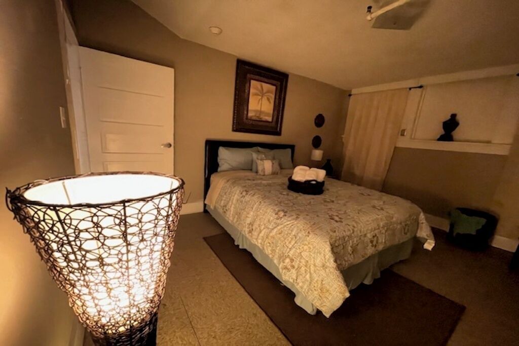 Photo of Bedroom in Freetown - Port Rico