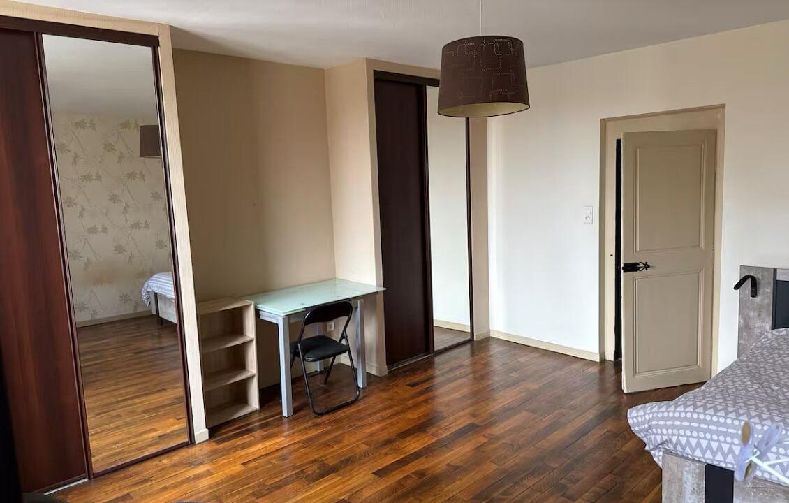 Photo of Bedroom in Ancerville