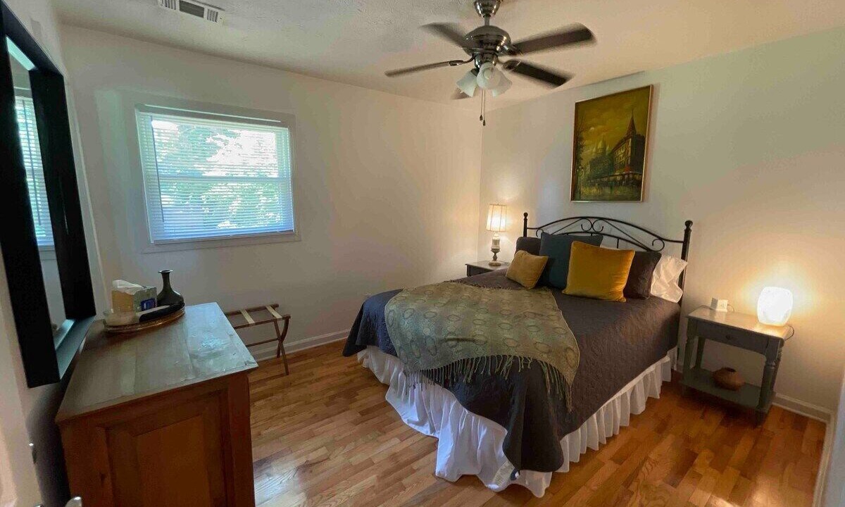 Photo of Bedroom in Kennesaw
