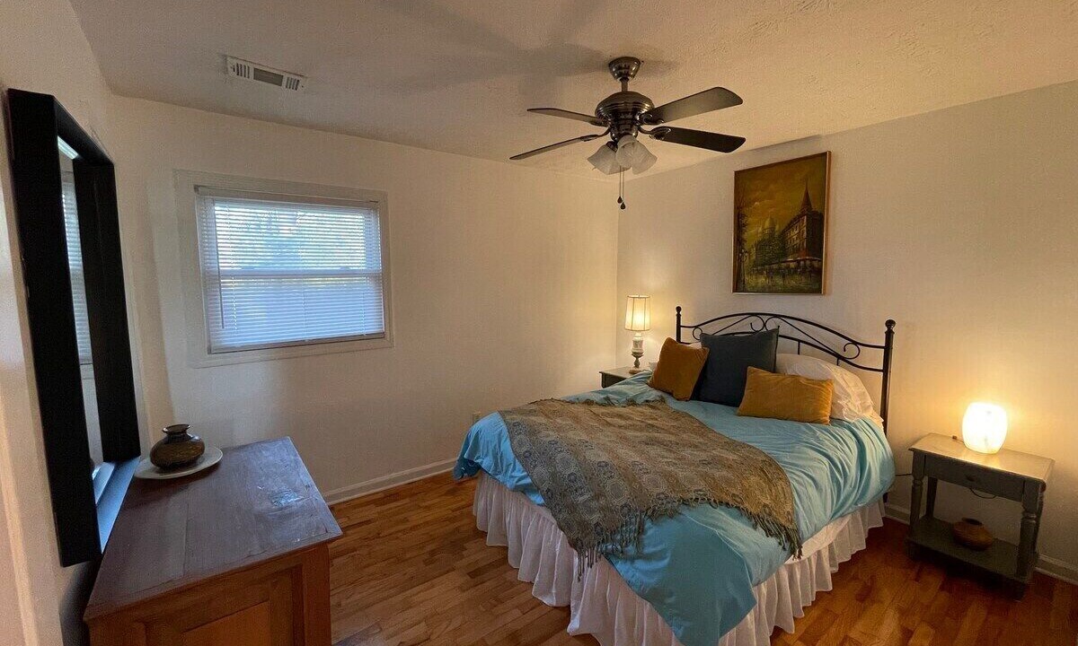 Photo of Bedroom in Kennesaw
