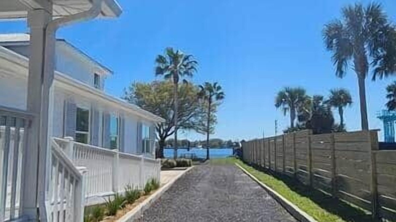 Photo of Outdoor in Fort George Island