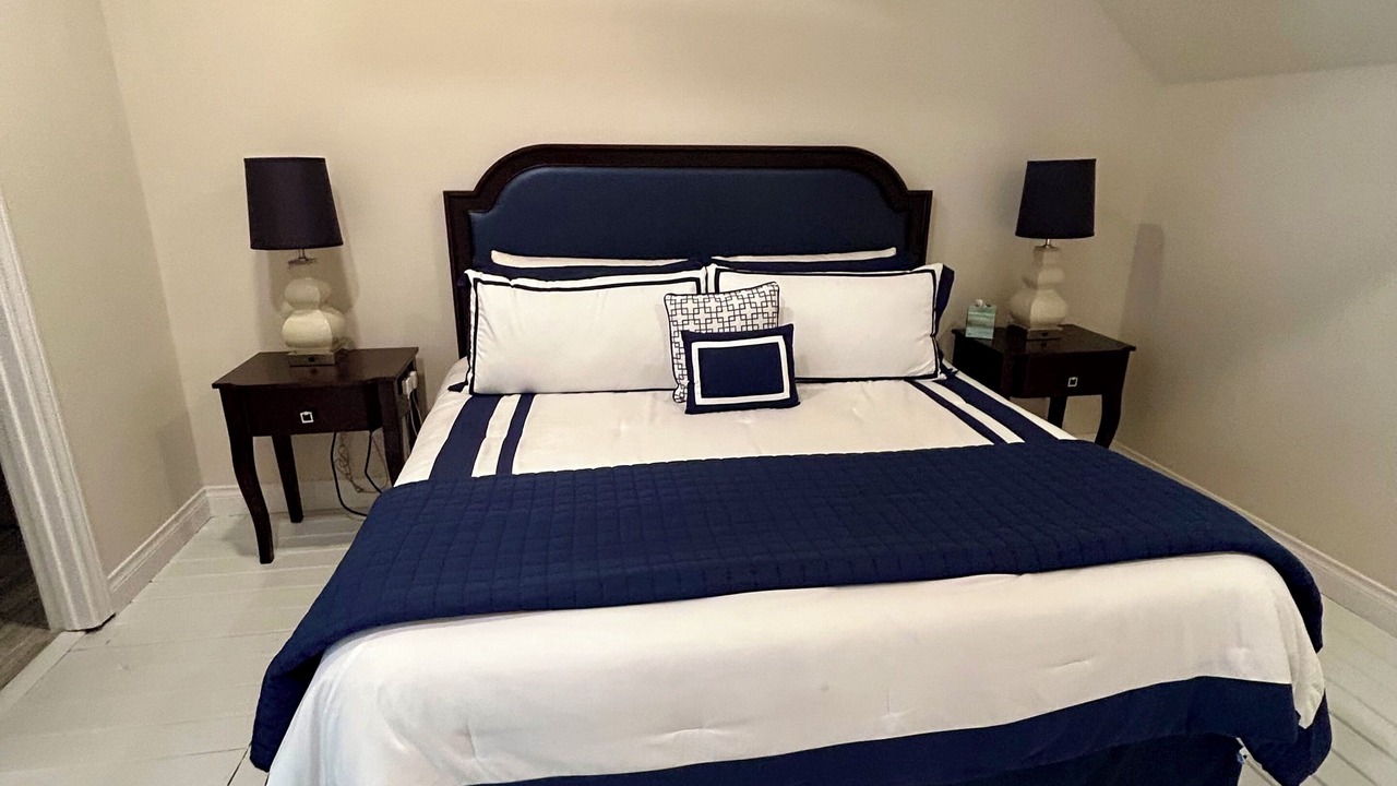 Photo of Bedroom in Oakhurst