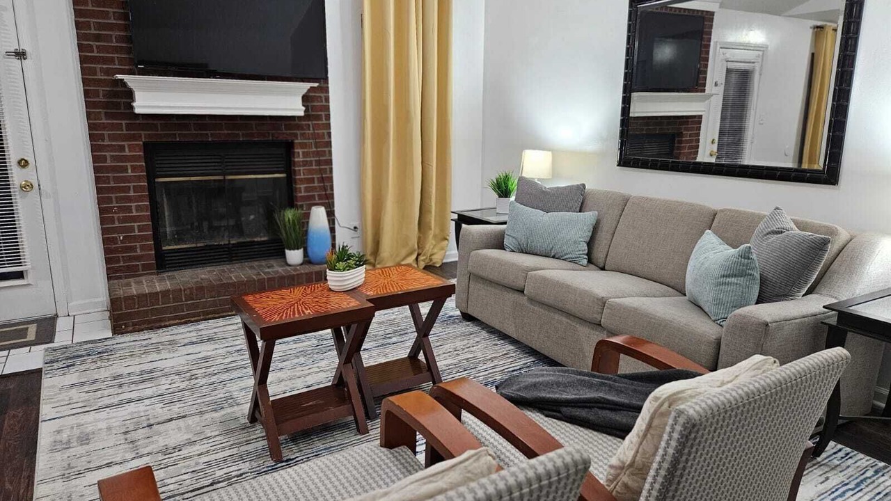 Photo of Livingroom in Bartlett