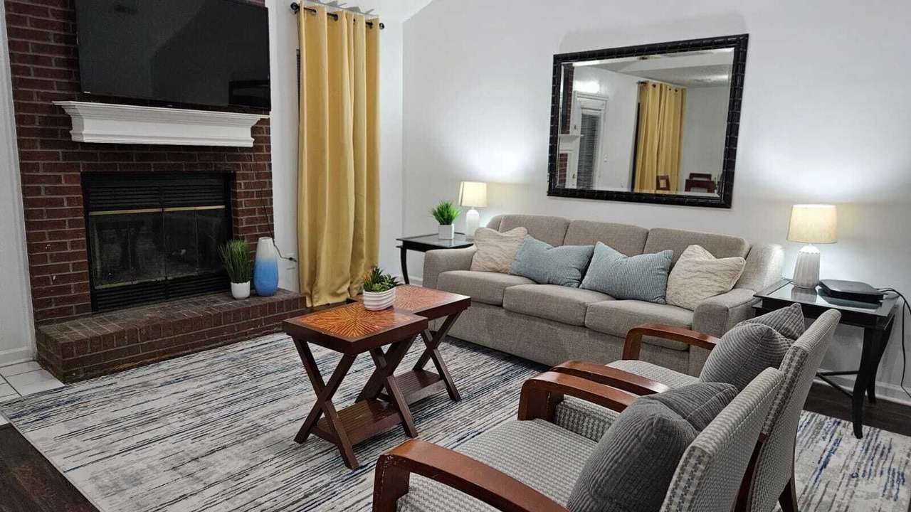 Photo of Livingroom in Bartlett