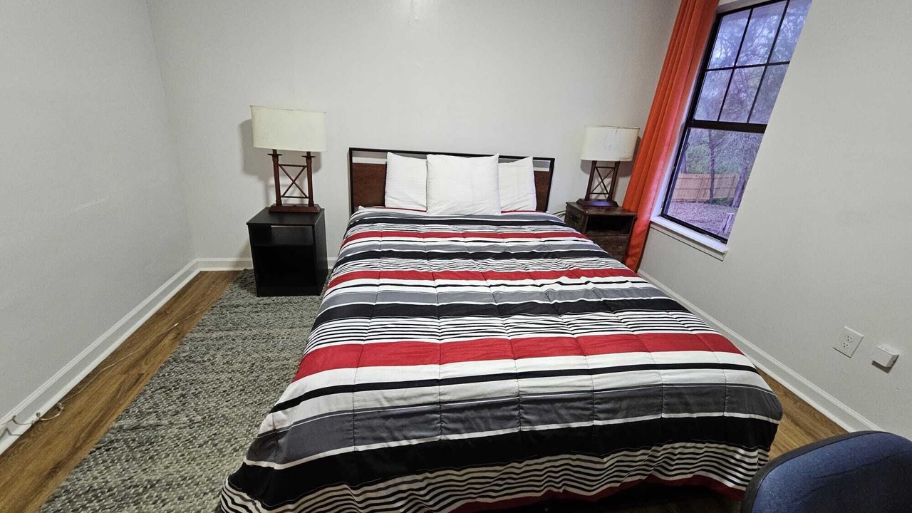Photo of Bedroom in Bartlett