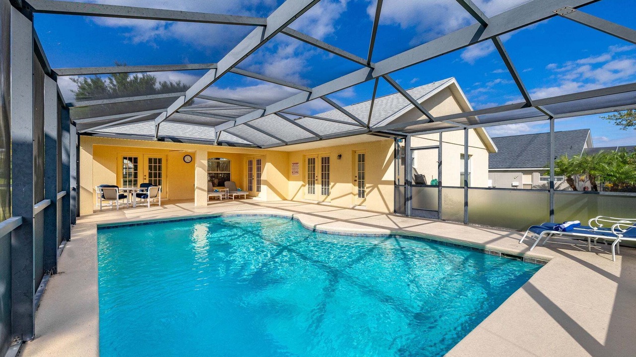 Photo of Outdoor in Orange Tree