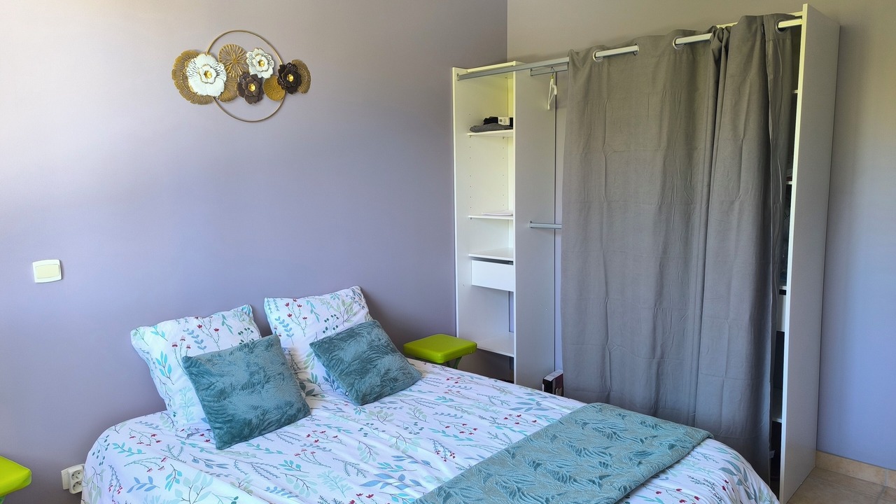 Photo of Bedroom in Le May-sur-Evre