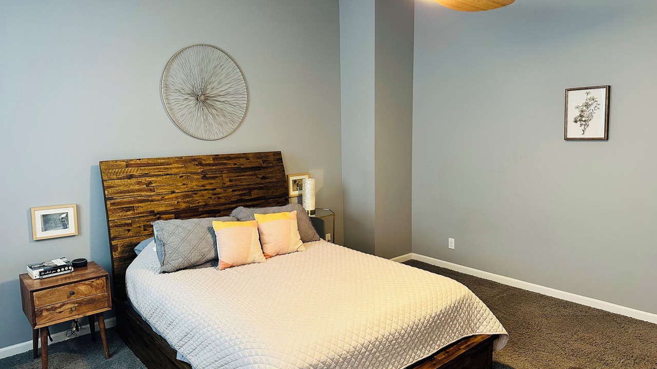 Photo of Bedroom in Logansport