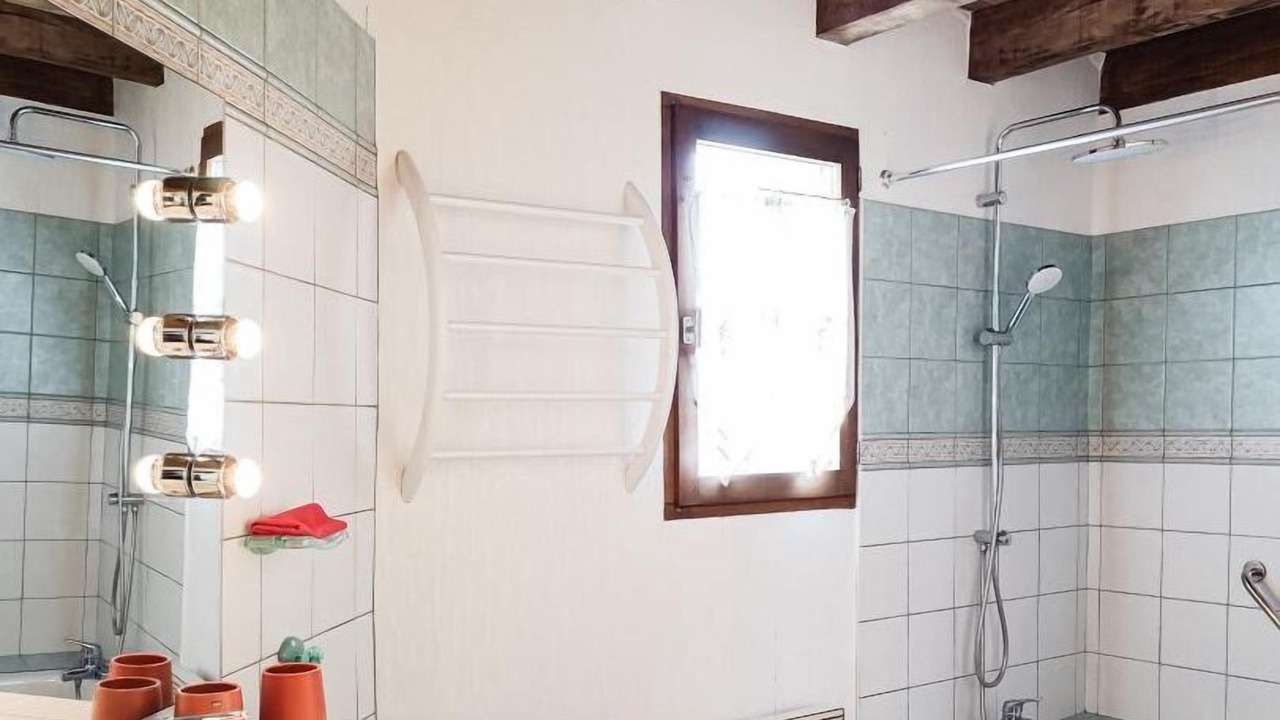 Photo of Bathroom in Rocamadour