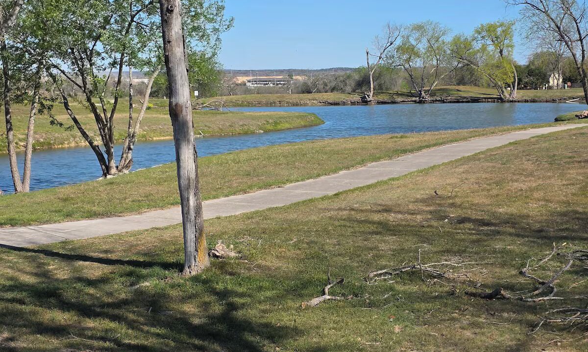 Photo of Others in Cibolo