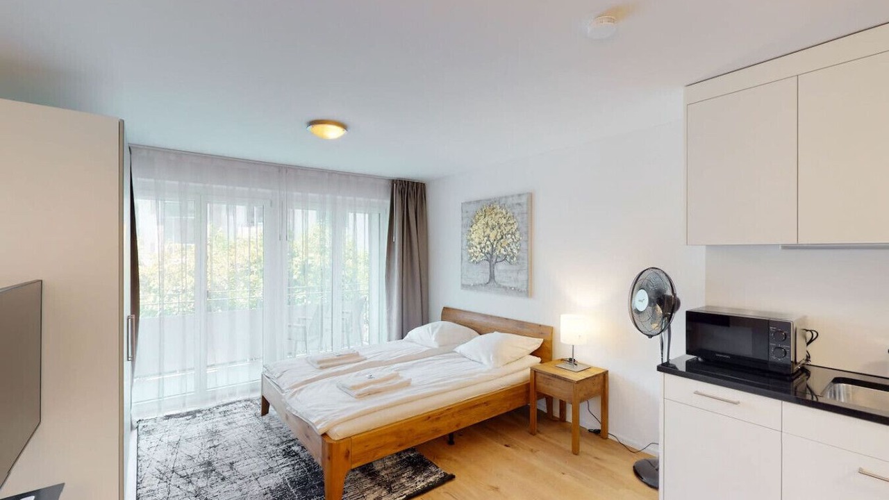 Photo of Bedroom in District 6