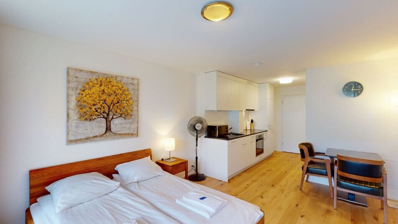 Photo of Bedroom in District 6
