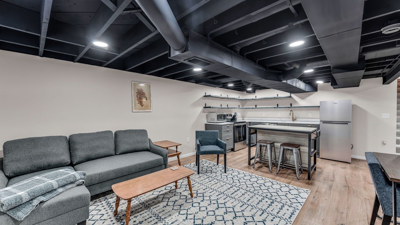 Photo of Livingroom in Topeka