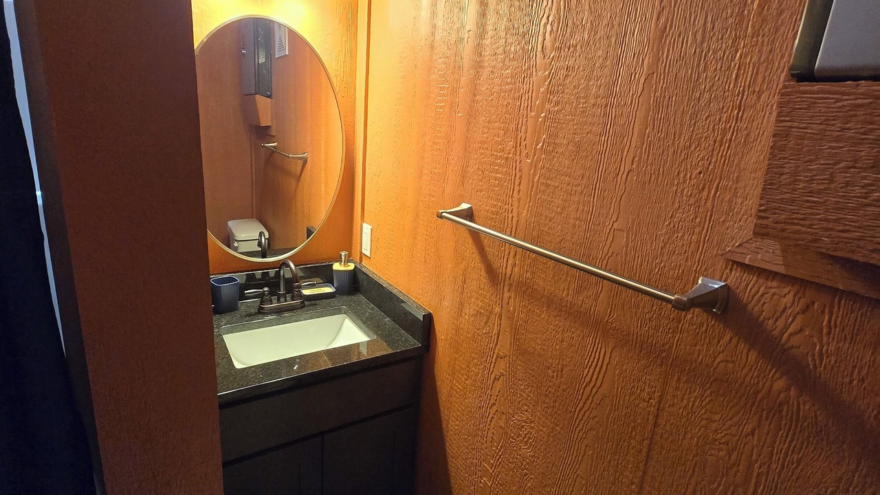 Photo of Bathroom in Leary