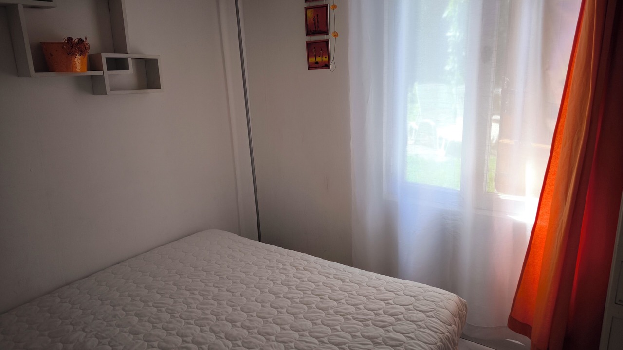 Photo of Bedroom in Vic-la-Gardiole