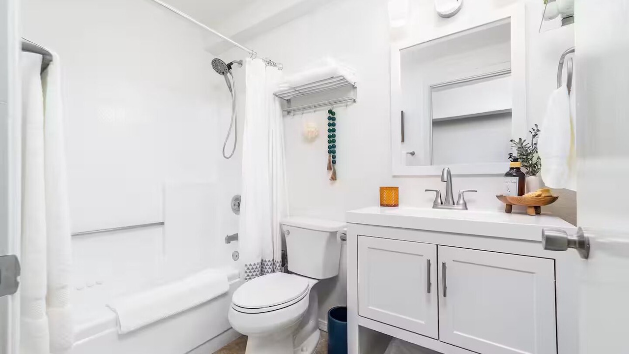 Photo of Bathroom in Marina District