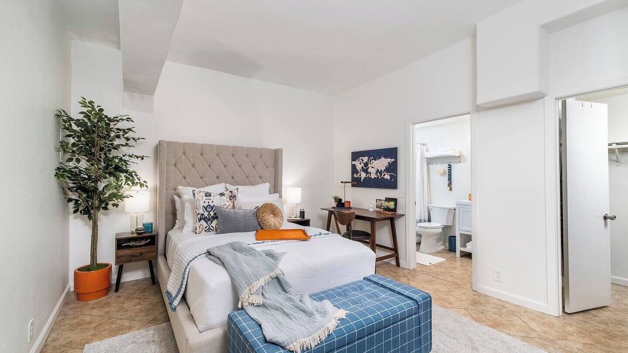 Photo of Bedroom in Marina District
