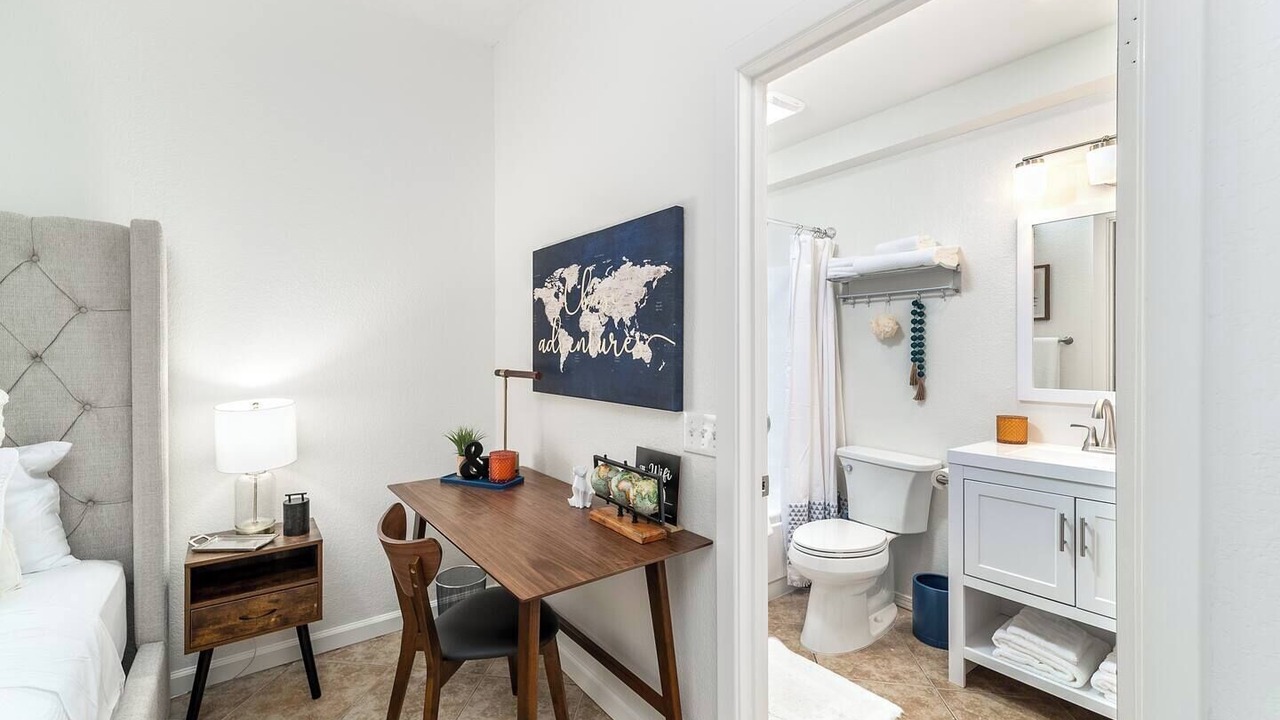 Photo of Bedroom in Marina District