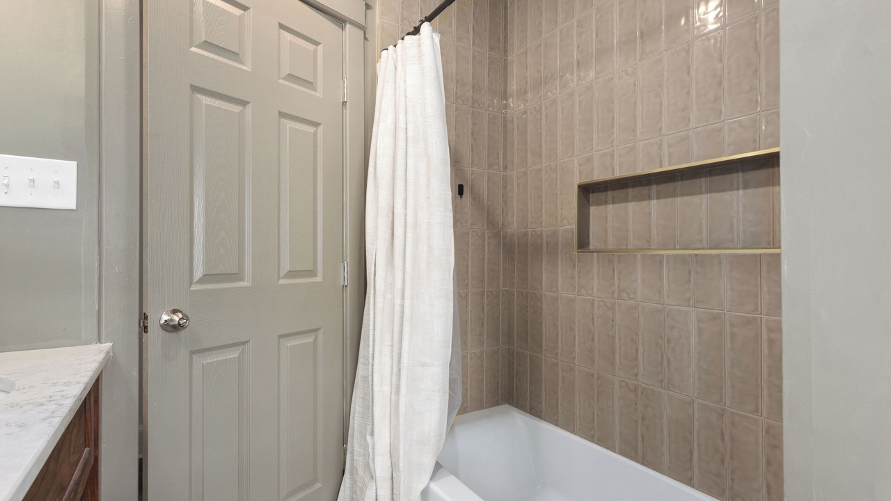 Photo of Bathroom in Lee's Summit