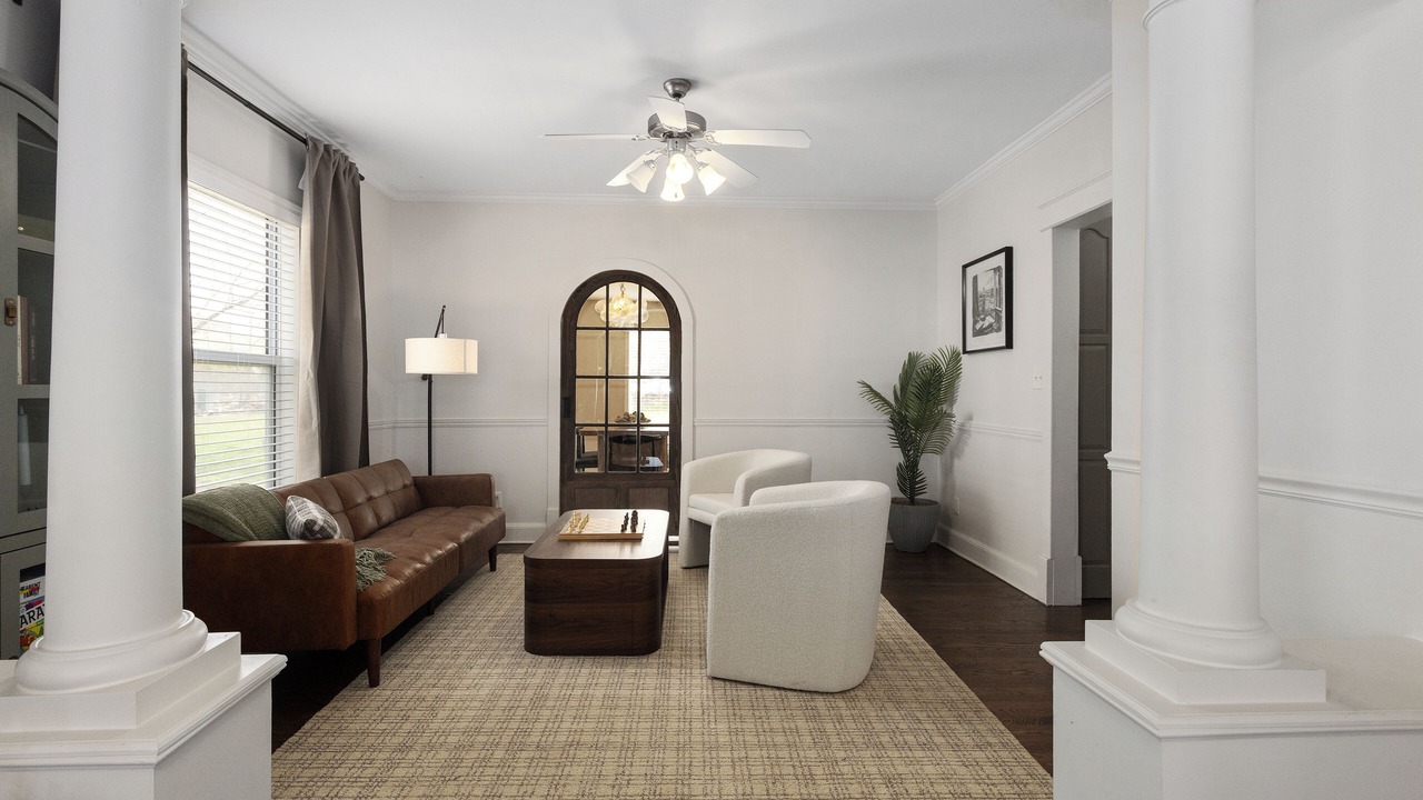 Photo of Livingroom in Lee's Summit