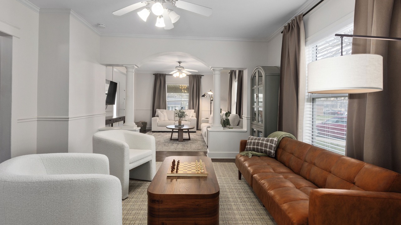 Photo of Livingroom in Lee's Summit