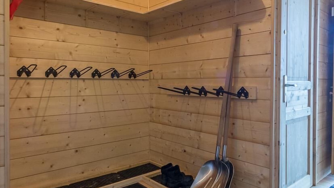 Photo of Others in Boutx