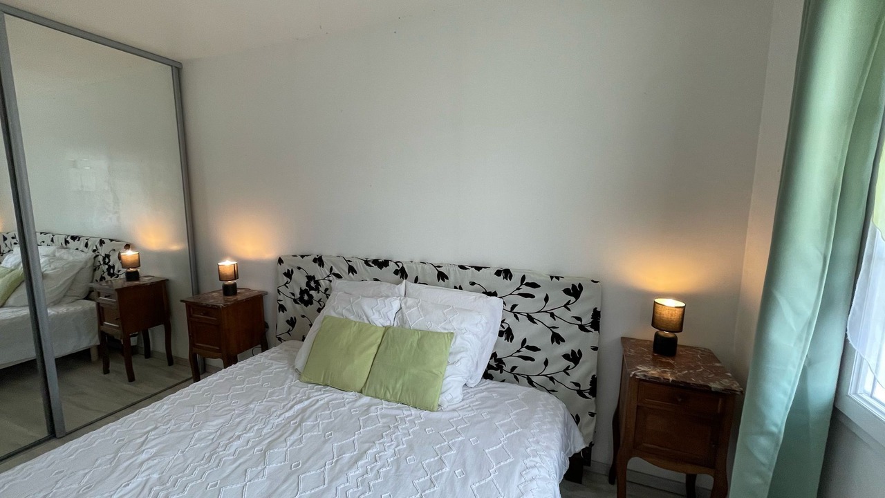 Photo of Bedroom in Rosieres-pres-Troyes