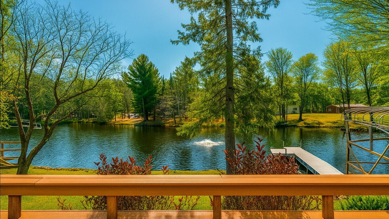 Photo of Others in Holcombe