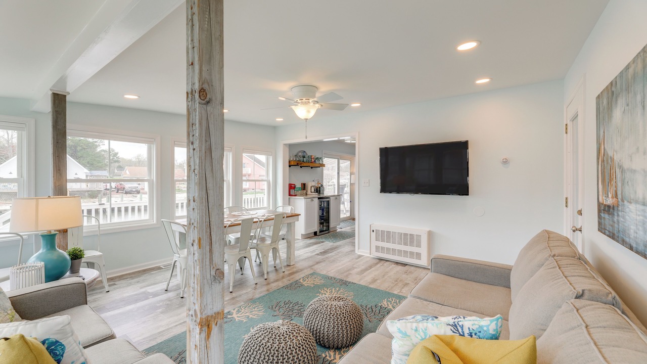 Photo of Livingroom in Ocean Pines